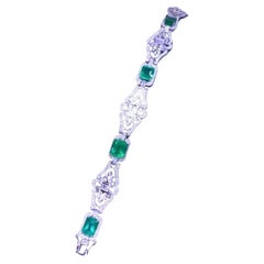 AIG-zertifizierte 11.50 Karat sambische Smaragde  Armband aus 18 Karat Gold mit 4,40 Karat Diamanten