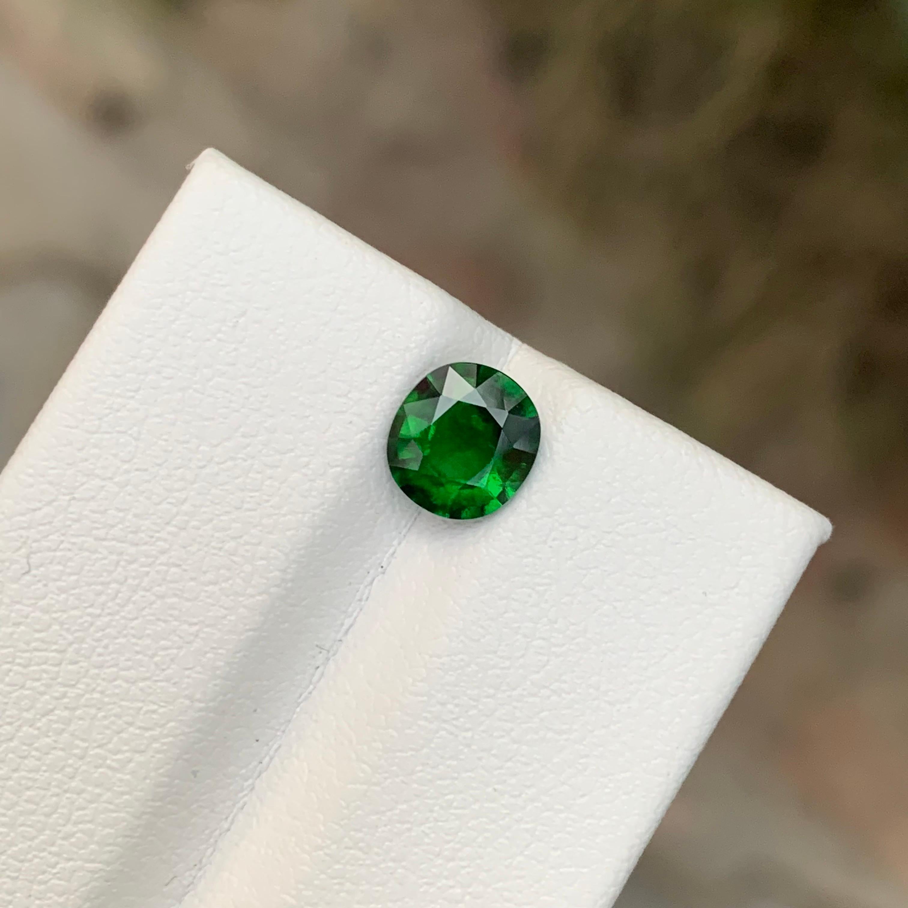 Taglio cuscino Gemma con taglio a cuscino certificata AIG da 1.17 carati di granato tsavorite naturale sfuso in vendita