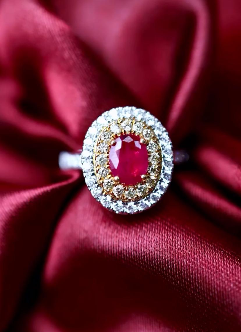 Taille mixte AIG Certified 1.17 Ct Burma Rubies Diamonds 18K Gold Ring en vente