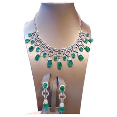 AIG Certified 118.61 Ct Zambian Emeralds  10.48 Ct  Diamonds 18k Gold Necklace 