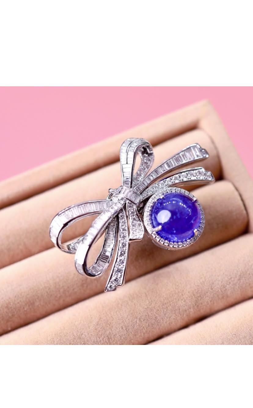 Bague/pendentif en or 18 carats avec tanzanite certifiée AIG de 12,00 carats et diamants de 4,20 carats Pour femmes en vente