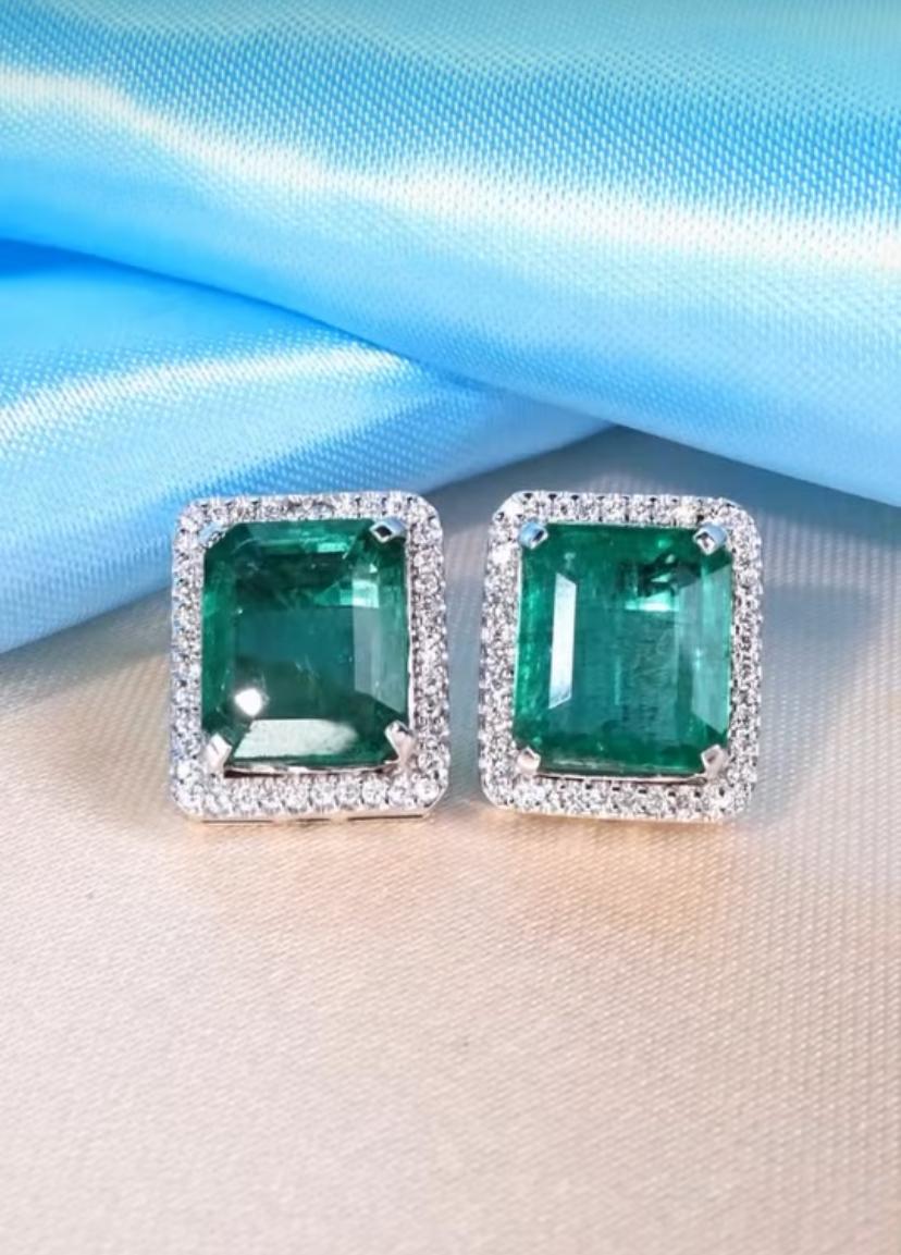 AIG Certificado 12,00 Quilates Esmeraldas de Zambia Diamantes Pendientes de Oro de 18k Corte esmeralda en venta