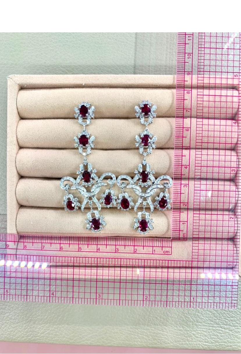 AIG Certified 12.00 Ct Siamese Rubies 2.40 Ct Diamonds 18K Gold Earrings For Sale 1