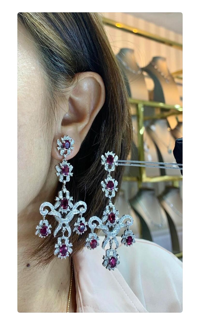 AIG Certified 12.00 Ct Siamese Rubies 2.40 Ct Diamonds 18K Gold Earrings For Sale 2