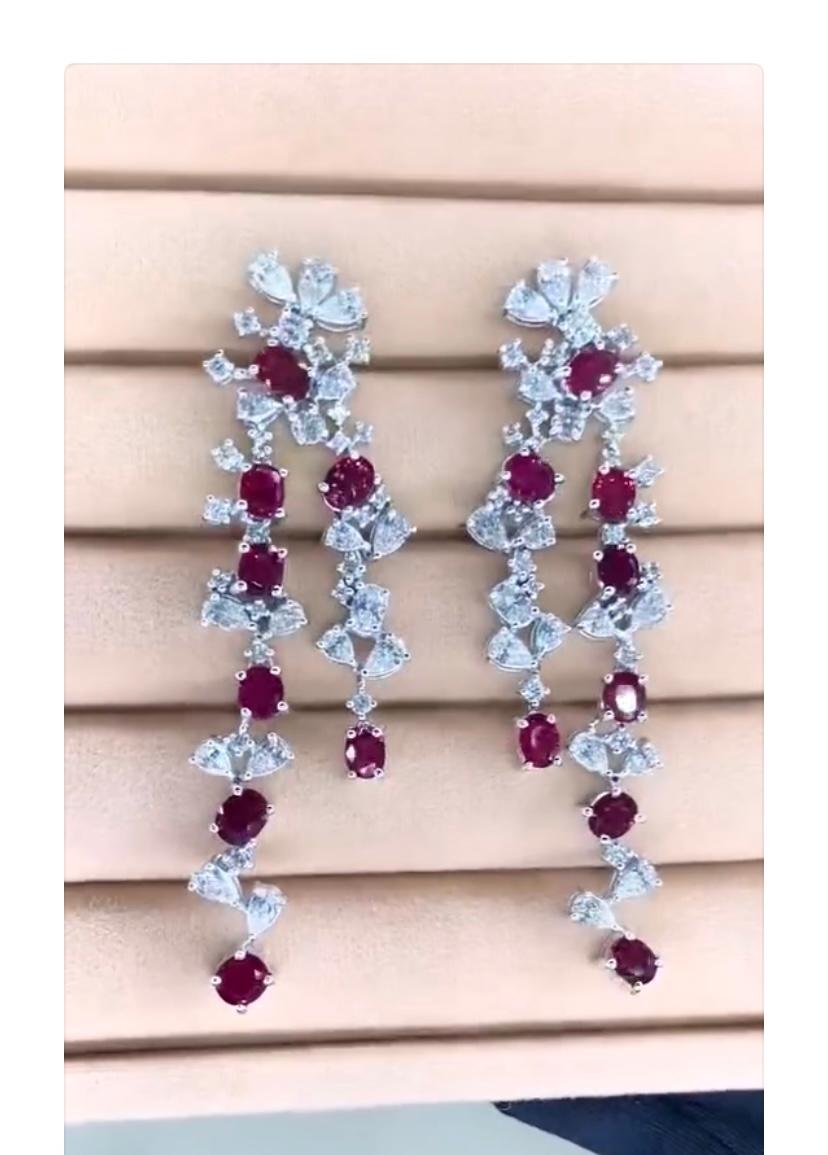 Mixed Cut AIG Certified 12.00 Ct Siamese Ruby 6.50 Ct Diamonds 18K Gold Earrings For Sale
