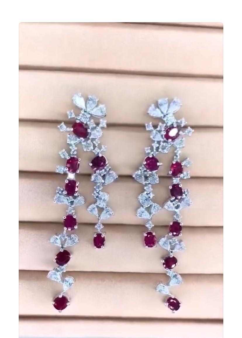 AIG Certified 12.00 Ct Siamese Ruby 6.50 Ct Diamonds 18K Gold Earrings In New Condition For Sale In Massafra, IT