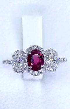 AIG Certified 1.23 Carat Siamese Ruby Diamonds 18k Gold Ring