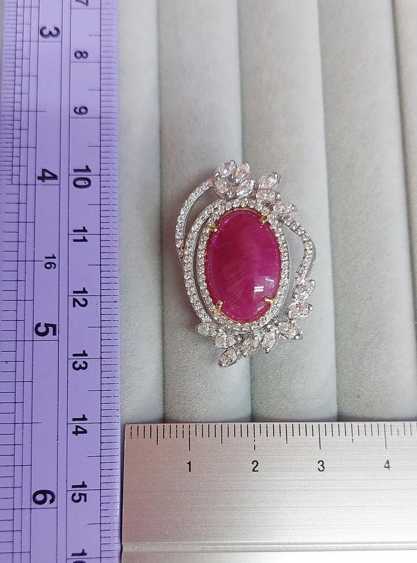 De las mujeres Certificado AIG 12,40 Rubí de Birmania natural  Pendientes de oro de 18 quilates con 2,50 diamantes naturales en venta