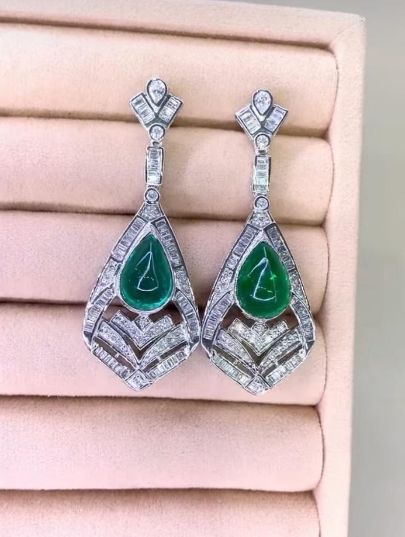 Boucles d'oreilles en or 18 carats certifiées AIG 13,00 carats d'émeraudes zambiennes 2,50 ct de diamants Neuf - En vente à New Delhi, Delhi