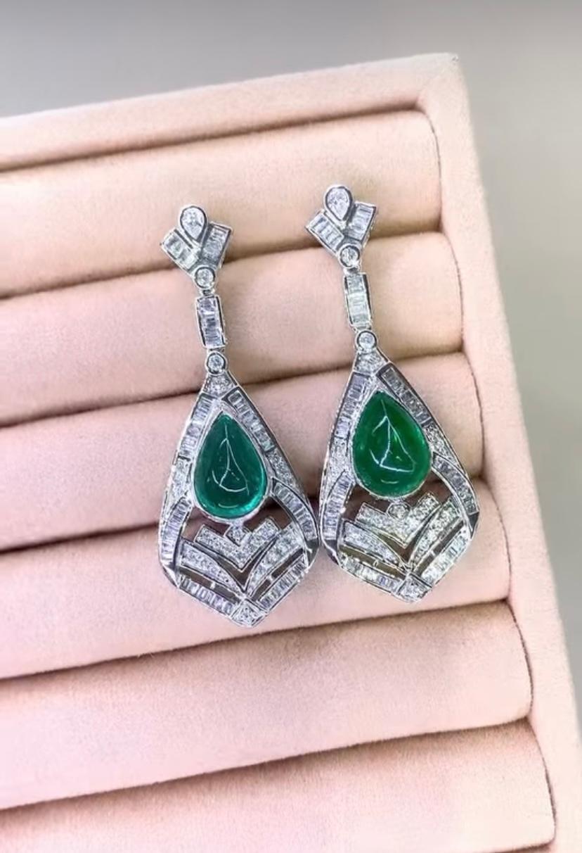 Boucles d'oreilles en or 18 carats certifiées AIG 13,00 carats d'émeraudes zambiennes 2,50 ct de diamants en vente 4