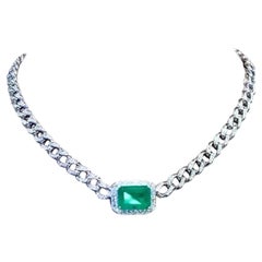 Émeraudes de Zambie certifiées AIG 13.00 ct  Tour de cou en or 18K avec 4,50 ct de diamants