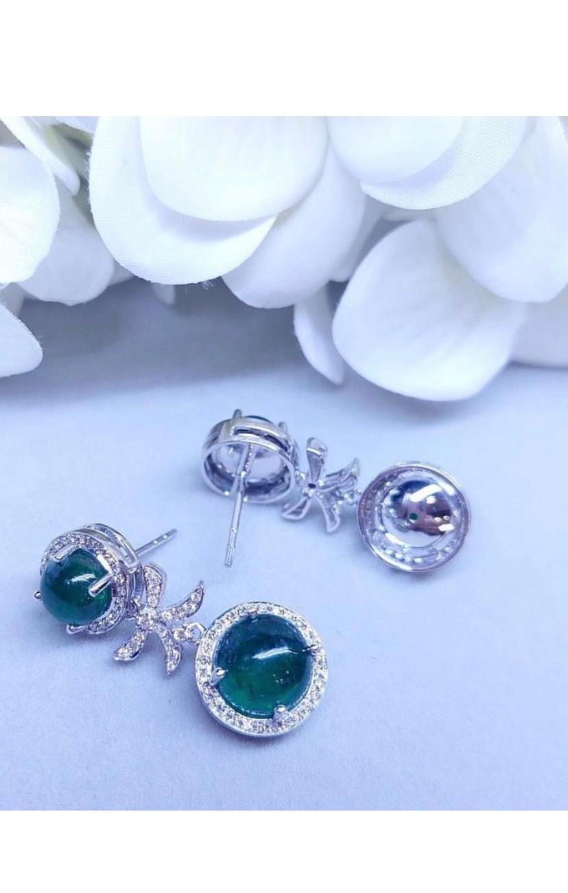 AIG Certified 13.18 Carats Zambian Emeralds Diamonds 18K Gold Earrings  For Sale 2