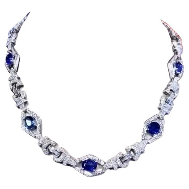 AIG Certified 14.40 Ct Ceylon Sapphire 6.60 Ct Natural Diamond 18K Gold Necklace For Sale