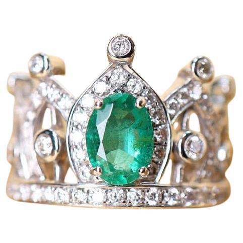 AIG Certified 1.45 Ct Zambian Emerald Diamonds 18K Gold Ring For Sale