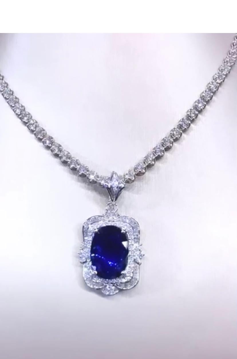Women's AIG Certified 14.60 Ct Siam Sapphires 2.42 Ct Diamonds 18K Gold Pendant  For Sale