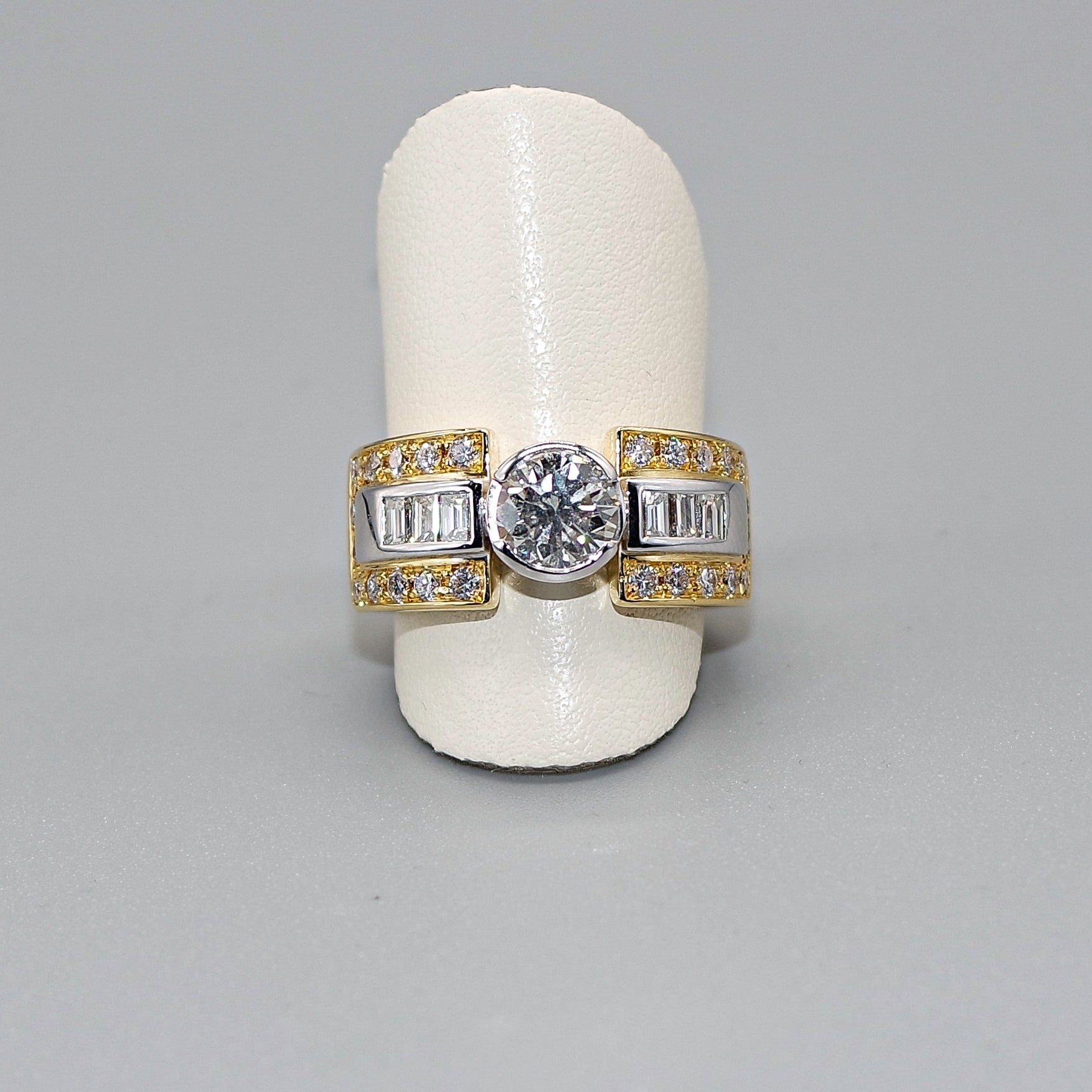 AIG Certified 1.50 Carat Diamond in 18 Karat Gold with Diamonds Engagement Ring For Sale