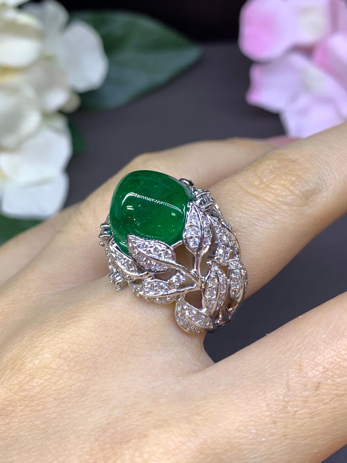 AIG Certified 15.00 Carats Natural Zambian Emeralds  Diamonds 18k Gold Ring For Sale 10
