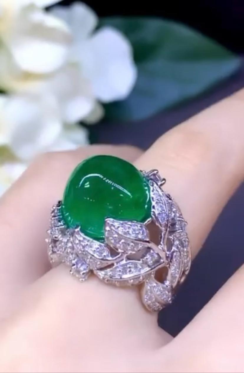 Women's AIG Certified 15.00 Carats Natural Zambian Emeralds  Diamonds 18k Gold Ring For Sale
