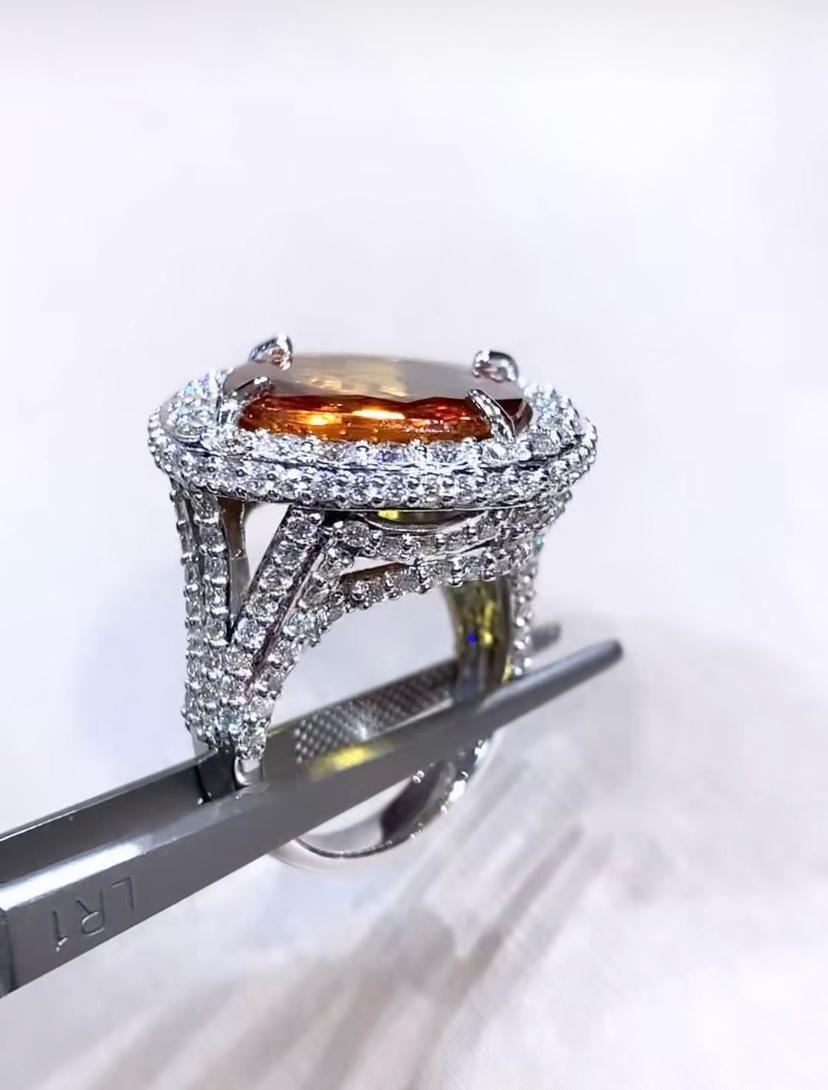 Women's or Men's AIG Certified 15.00 Carats Orange Sapphire  3.70 Ct Diamonds 18K Gold Ring For Sale