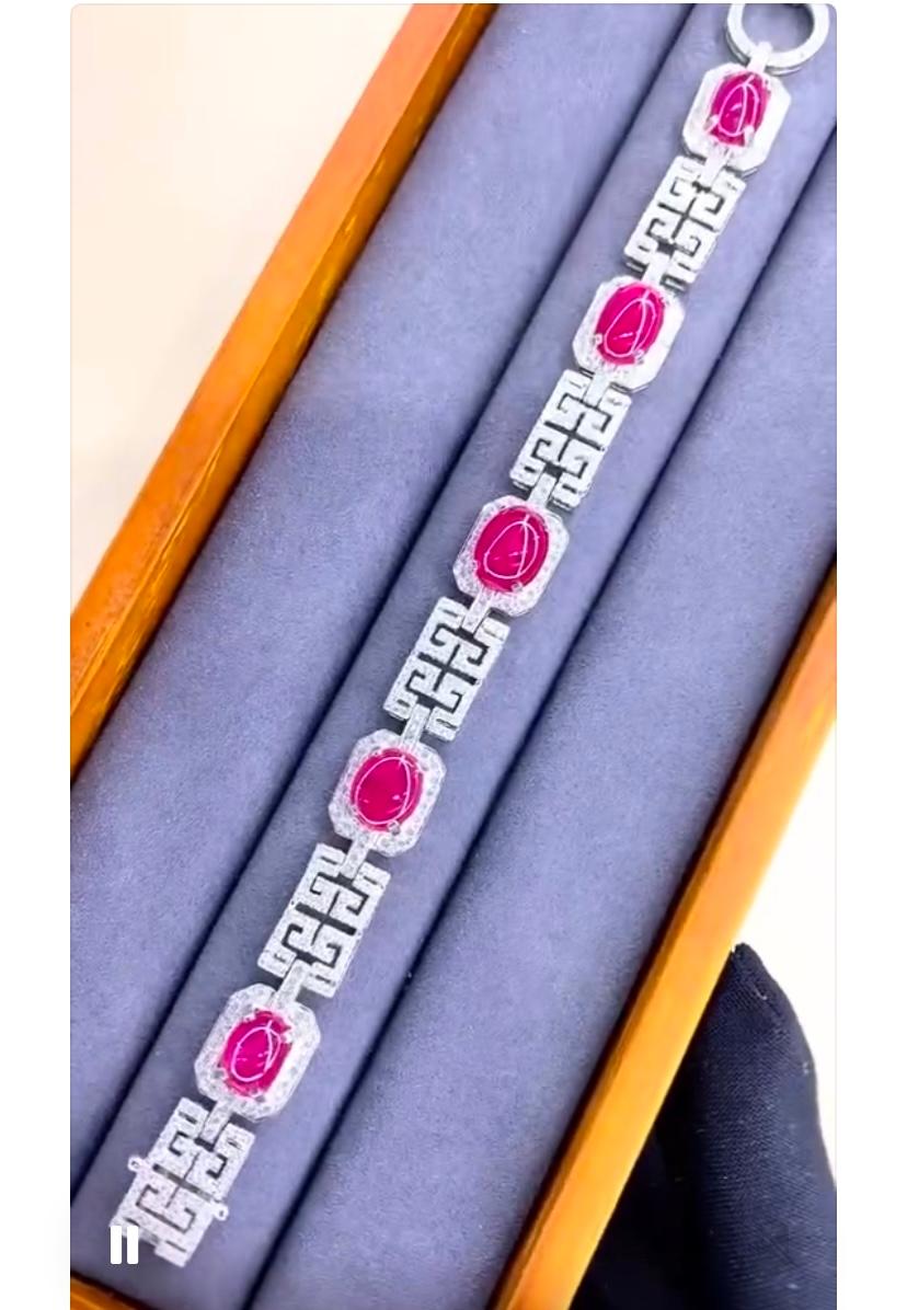 Cabochon AIG Certified 15.00 Ct Burma Rubies 2.40 Ct Diamonds 18K Gold Bracelet For Sale