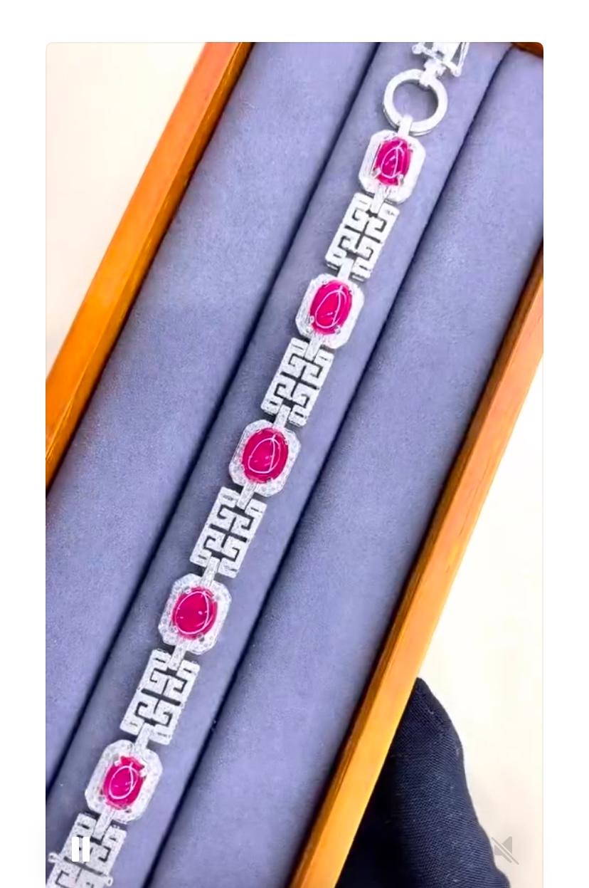 Women's or Men's AIG Certified 15.00 Ct Burma Rubies 2.40 Ct Diamonds 18K Gold Bracelet For Sale