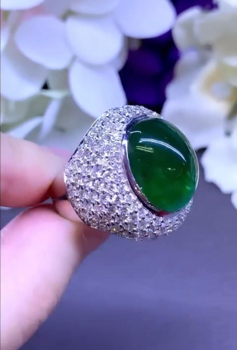 AIG Certified 15.01 Carats Zambian Emerald   4.60 Ct Diamonds 18K Gold Ring  For Sale 1