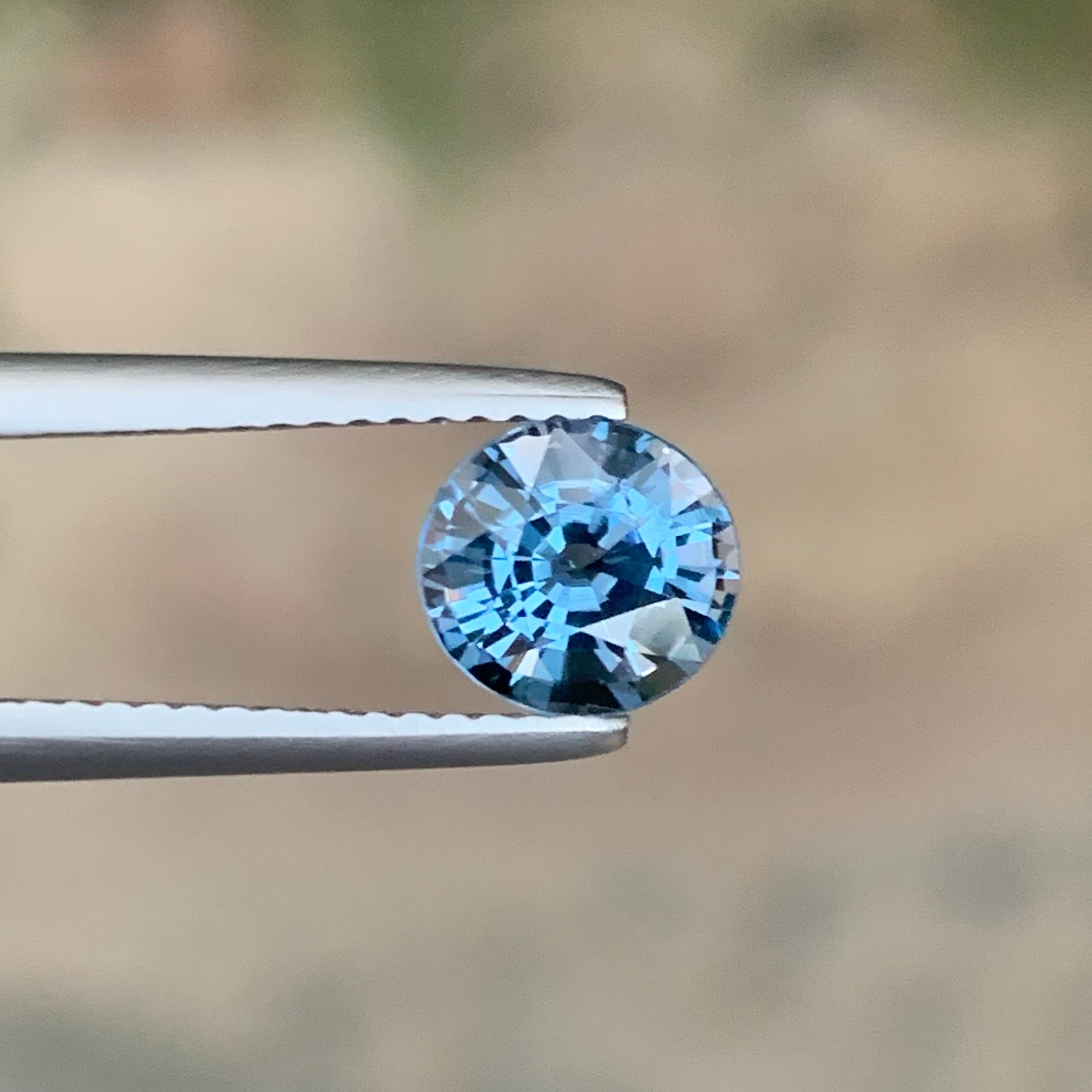 AIG zertifiziert 1,53 Karat natürlichen lose Kobalt Spinell Edelstein aus Tansania im Angebot 2