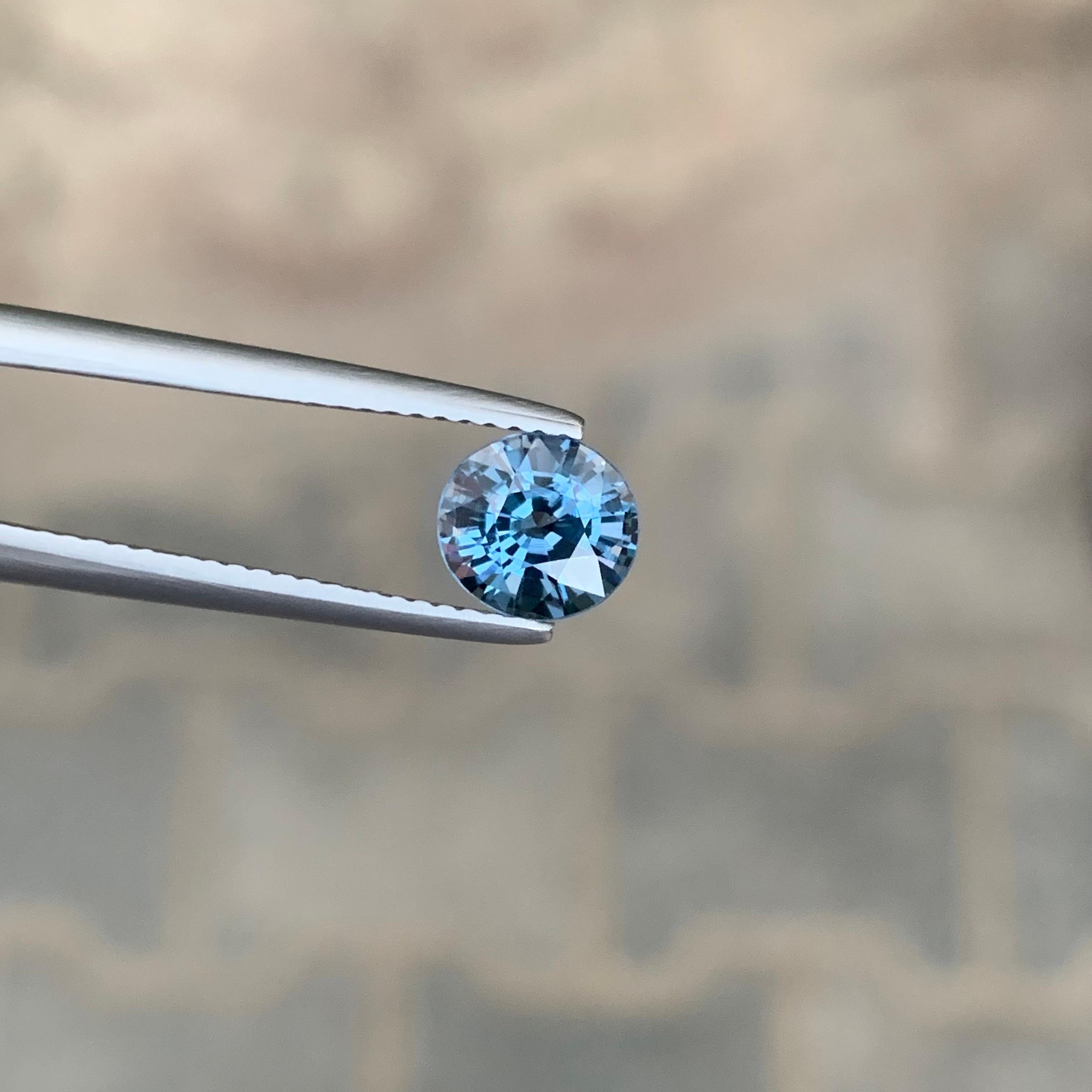 AIG zertifiziert 1,53 Karat natürlichen lose Kobalt Spinell Edelstein aus Tansania im Angebot 3