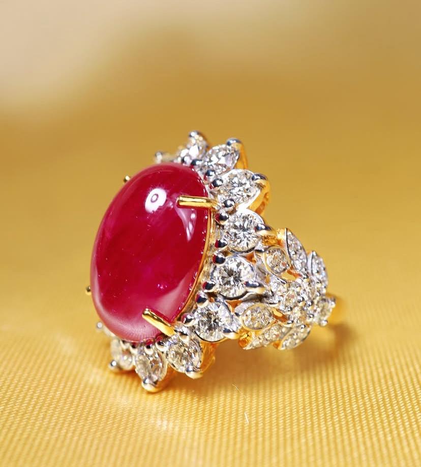 Rubíes de Birmania certificados AIG de 16,00 quilates 3,90 quilates  Anillo de oro de 18 quilates con diamantes en venta 4