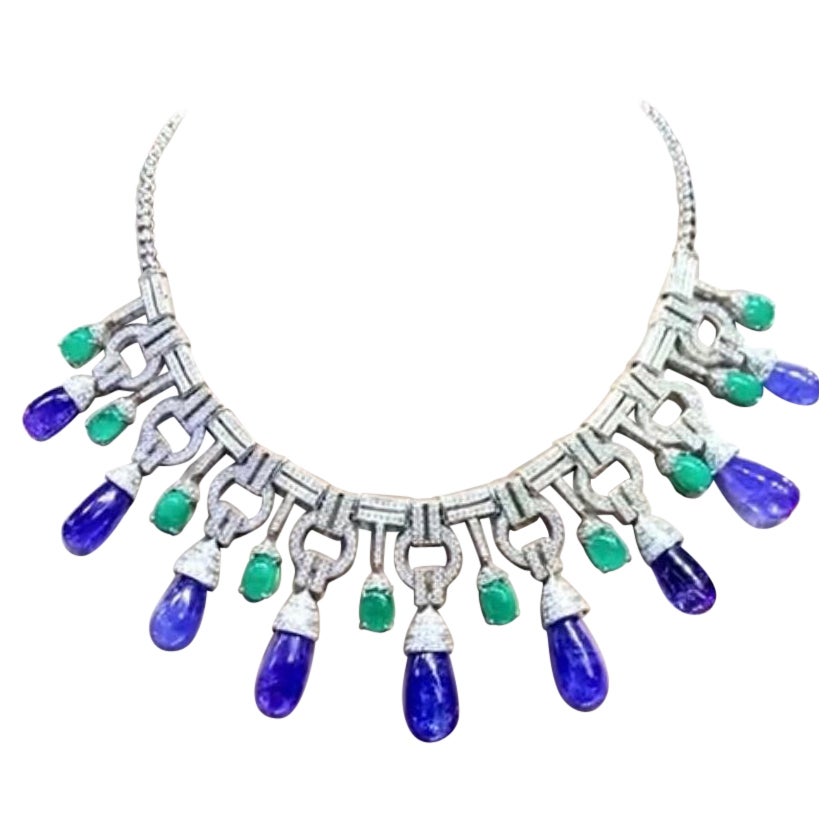 Tanzanitas 166,42 qt certificadas AIG  Collar Esmeraldas 19.76 Ct Diamantes 9.48 Ct