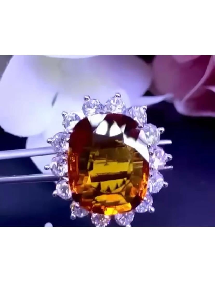 AIG Certified 17.08 Ct Orange Sapphire Diamonds 2.78 Ct 18K Gold Ring For Sale 1