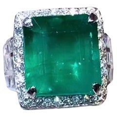 AIG zertifiziert 18,00 Karat sambischen Smaragd 3,20 Ct Diamanten 18K Gold Ring
