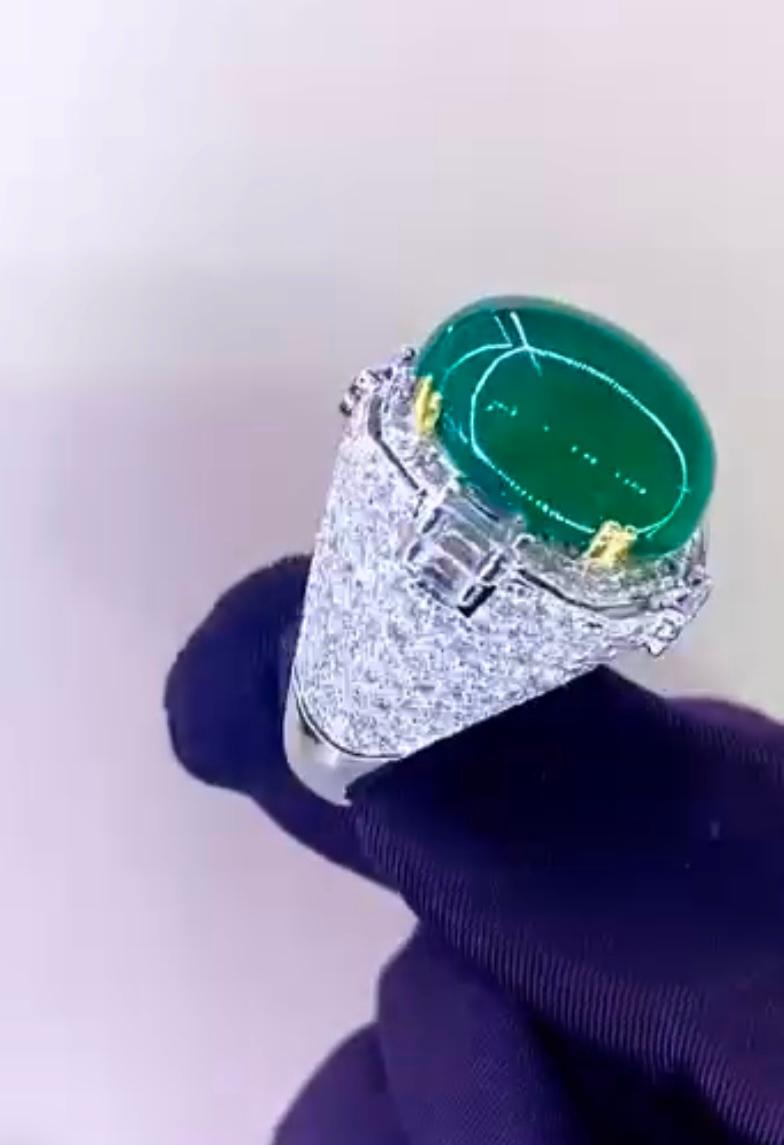 Cabochon AIG Certified 18.00 Carat Zambian Emerald 3.80 Ct Diamonds 18K Gold Ring For Sale