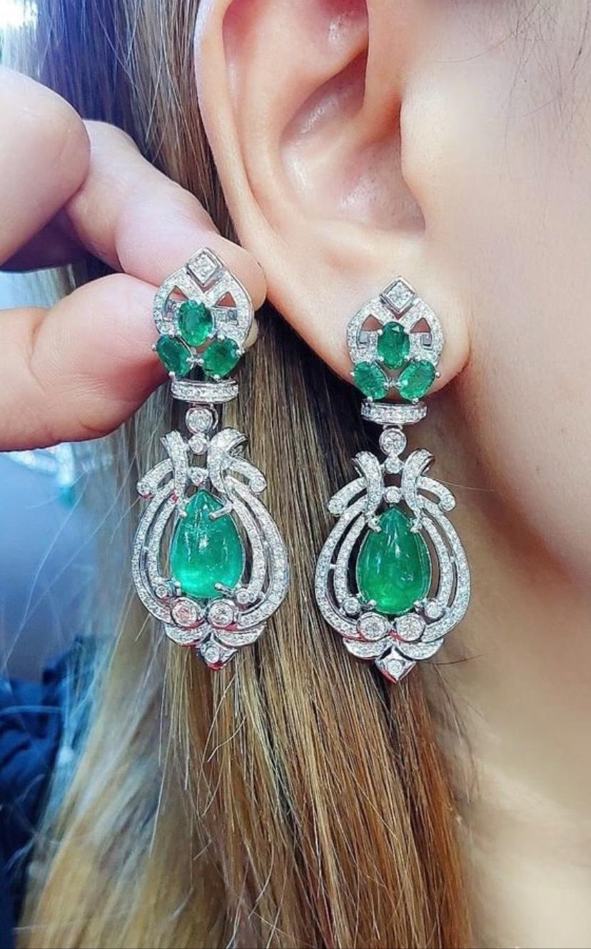 AIG Certified 18.00 Carat Zambian Emeralds  4.50 Ct Diamonds 18k Gold Earrings  For Sale 1