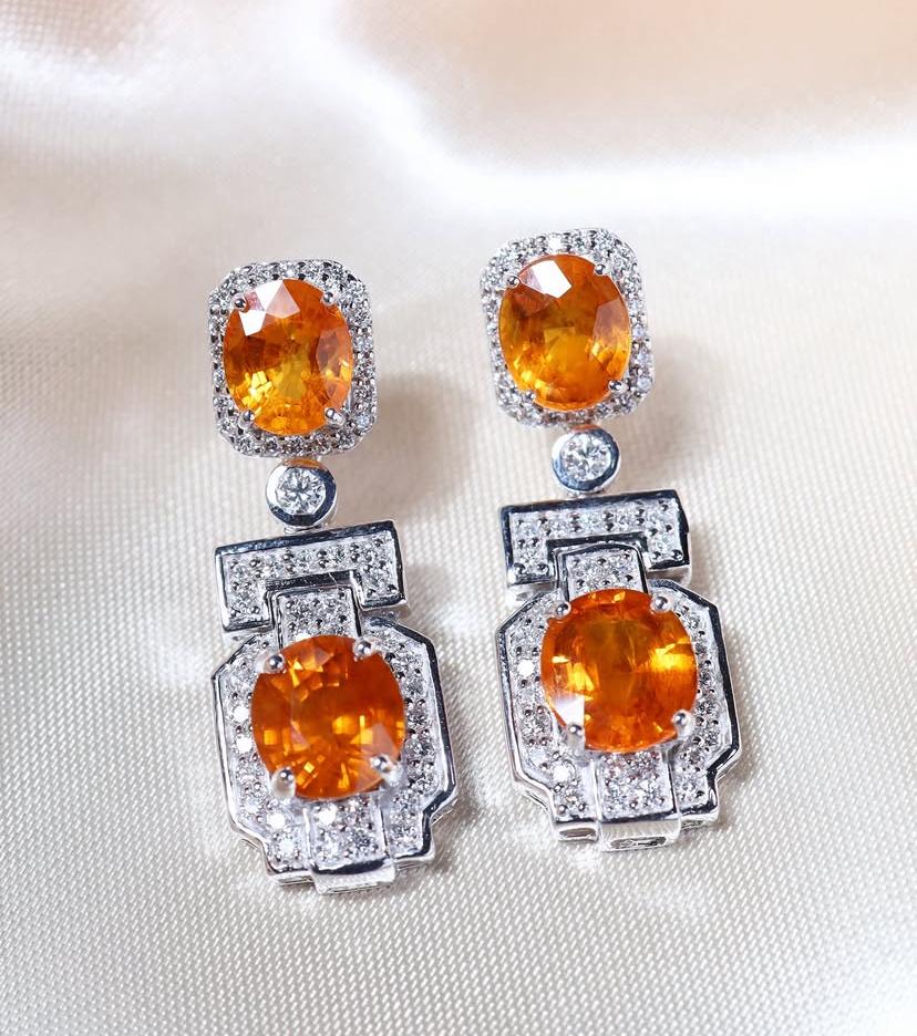AIG Certificado 18,00 Quilates Zafiros 1,90 Quilates Diamantes Pendientes Oro 18K en venta 2