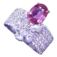 AIG Certified 1.86 Ct Unheated Padparadscha Sapphire Diamonds 18K Gold Ring