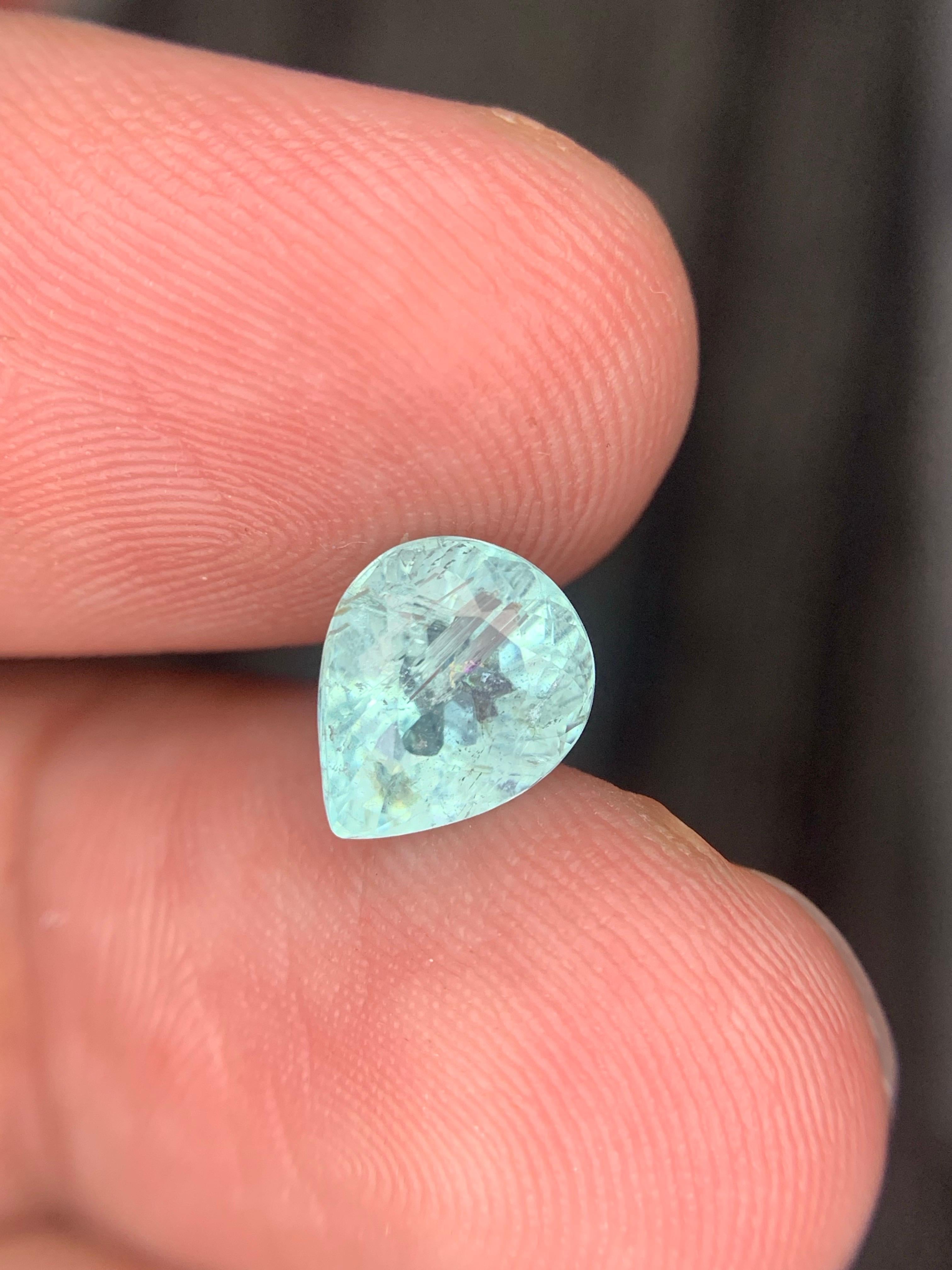 Arts and Crafts Gemma naturale sciolta di tormalina Paraiba a forma di pera certificata AIG da 1,89 carati in vendita