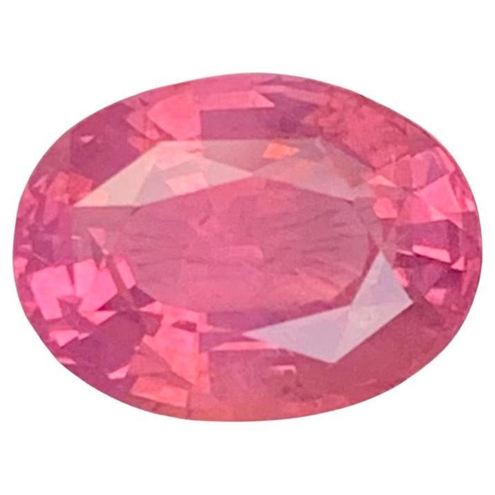 AIG Certified 1.93 Carat Natural Loose Mahenge Spinel Oval Shape Gemstone (pierre précieuse de forme ovale)