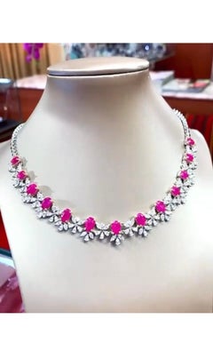 AIG Certified 19.39 Ct Burma Rubies  9.42 Ct Diamonds 18K Gold Necklace