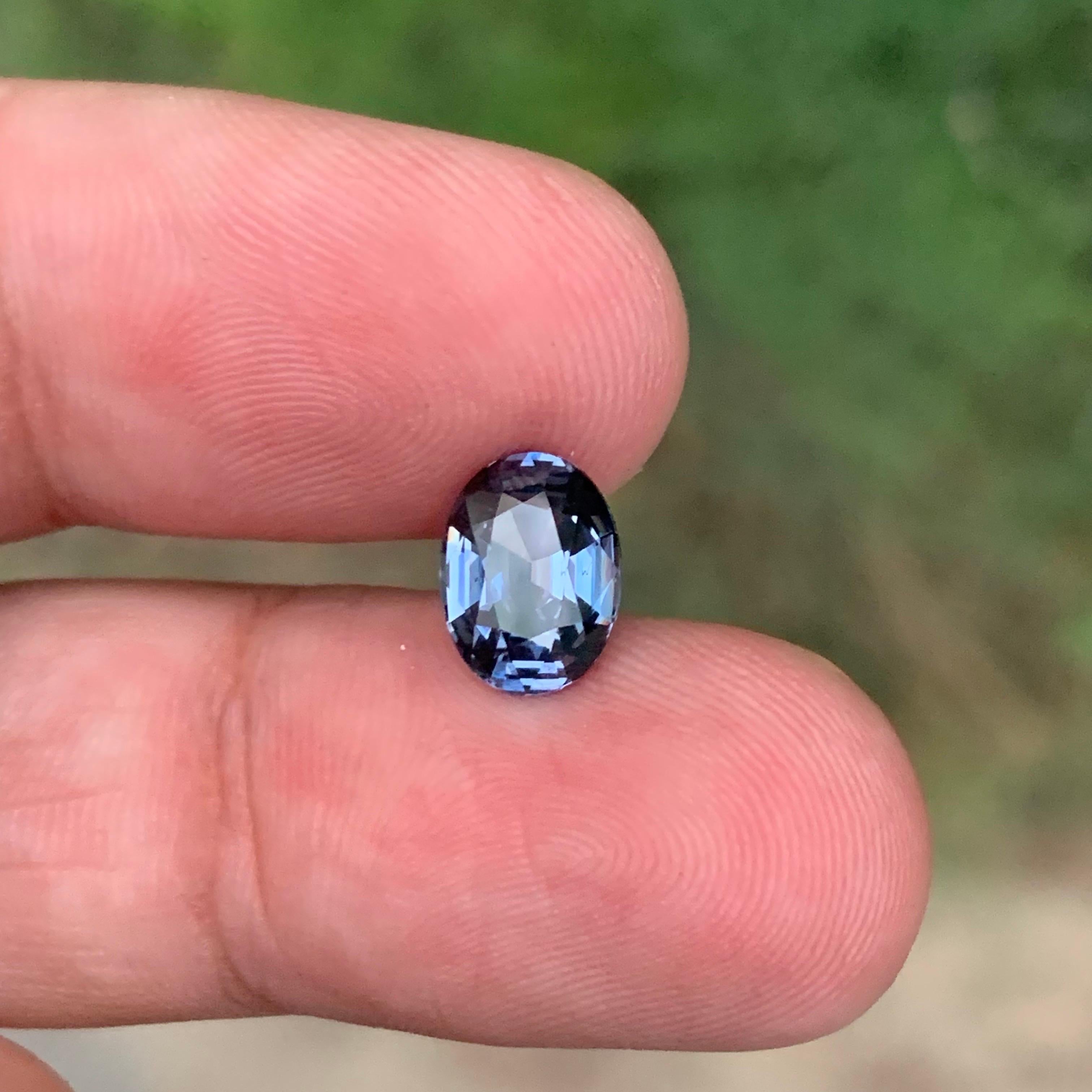 AIG zertifiziert 2,01 Karat natürliche lose Kobalt Spinell Oval Form Edelstein (Arts and Crafts) im Angebot