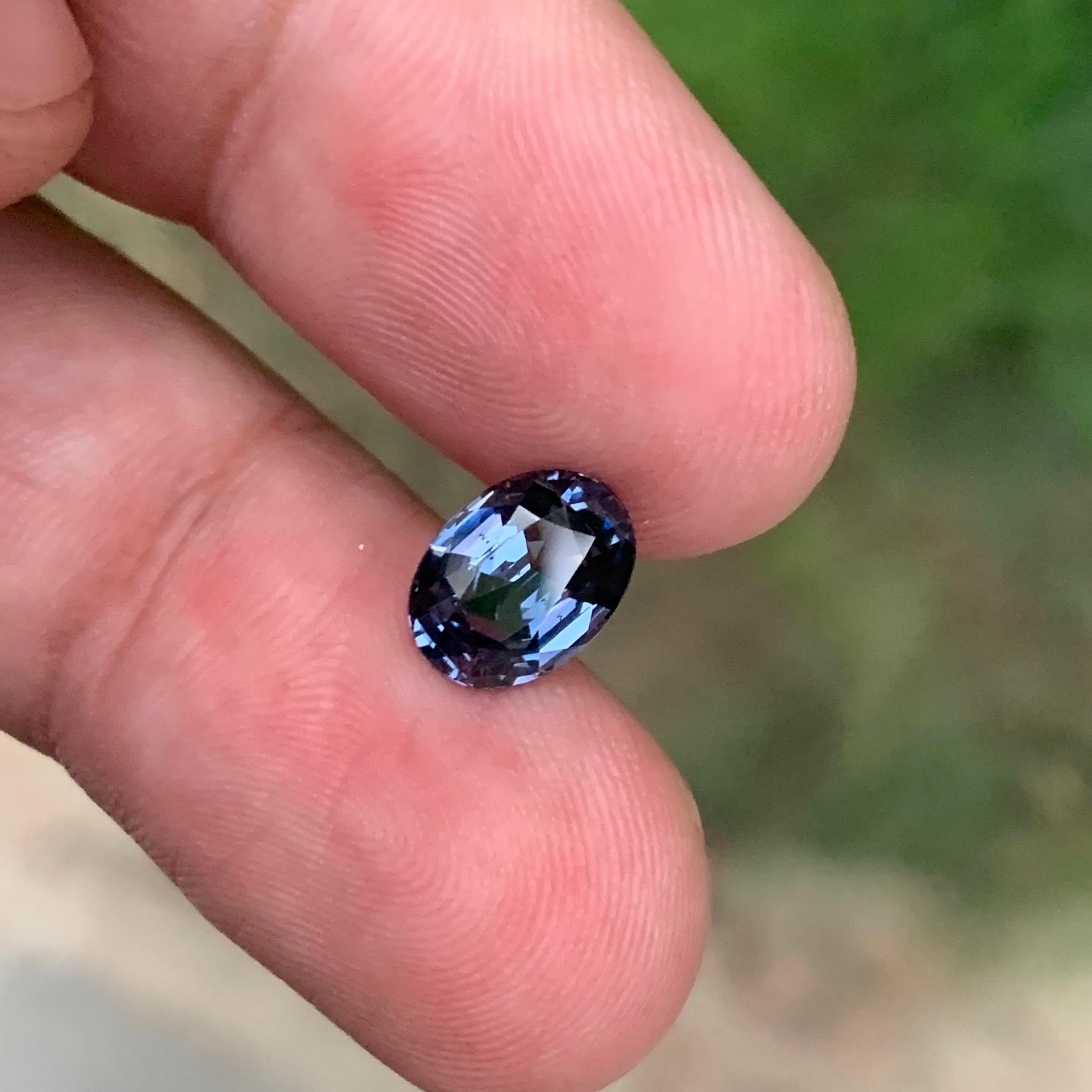 AIG zertifiziert 2,01 Karat natürliche lose Kobalt Spinell Oval Form Edelstein (Ovalschliff) im Angebot