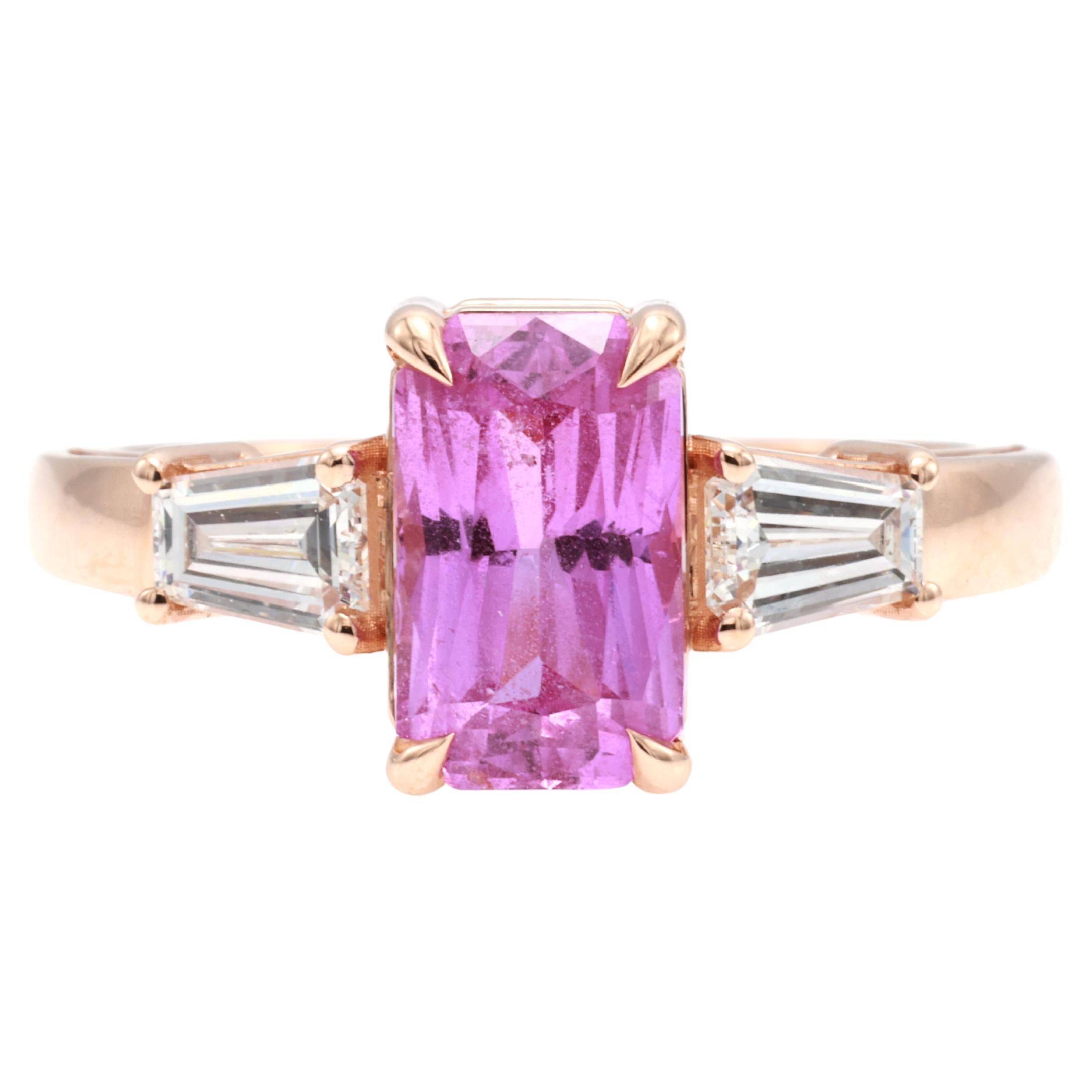 Anello di diamanti con zaffiro rosa naturale certificato AIG da 2,02 carati