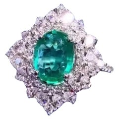 AIG Certified 2.08 Carats Zambian Emerald  1.20 Carats Diamonds 18k Gold Ring