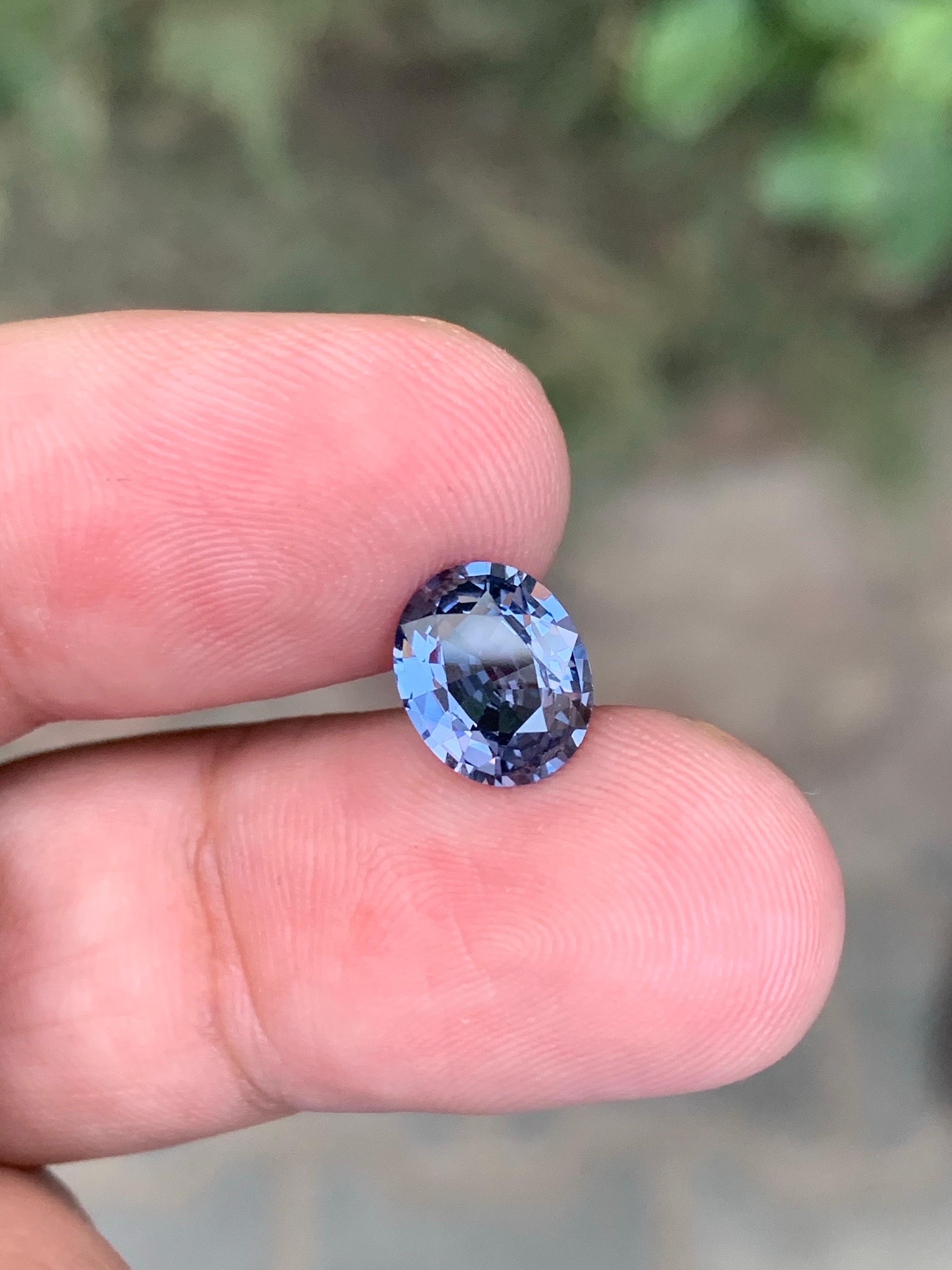 AIG zertifiziert 2,09 Karat natürlichen losen Spinell ovale Form Edelstein aus Tansania im Angebot 4