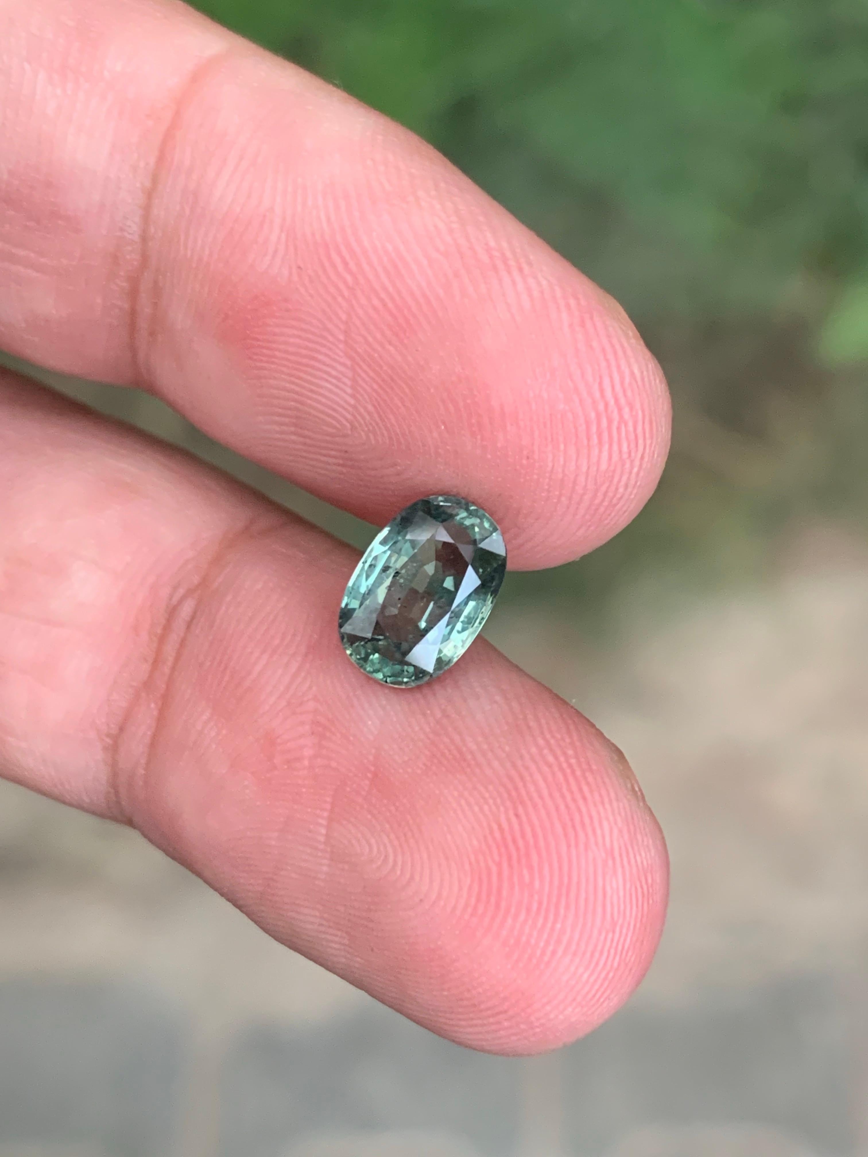 AIG zertifiziert 2,11 Karat natürlichen losen Teal Sapphire Oval Form Edelstein (Arts and Crafts) im Angebot