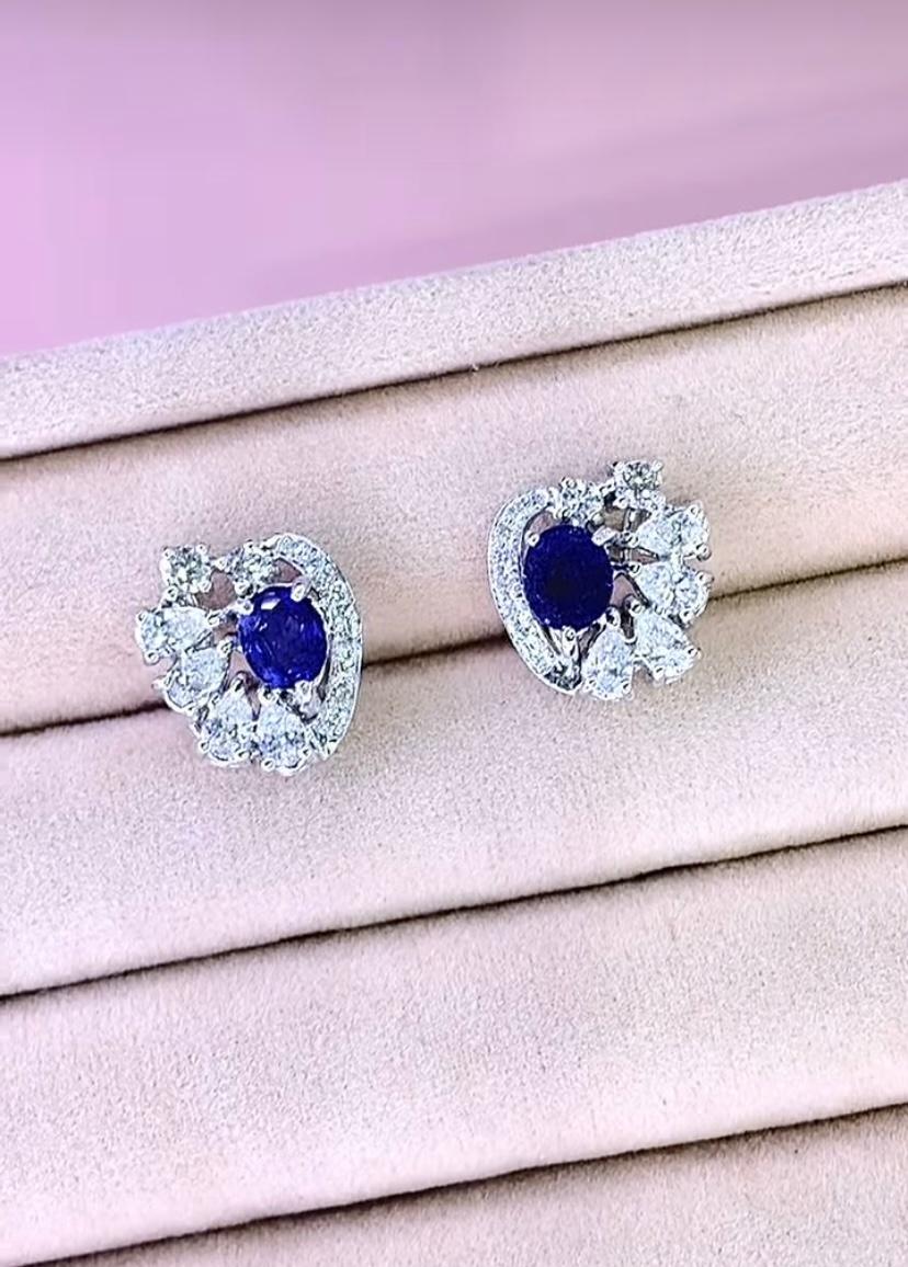 AIG - Certification 2.15 carats  Boucles d'oreilles or 18K saphirs de Ceylan 1.55 ct diamants en vente 1