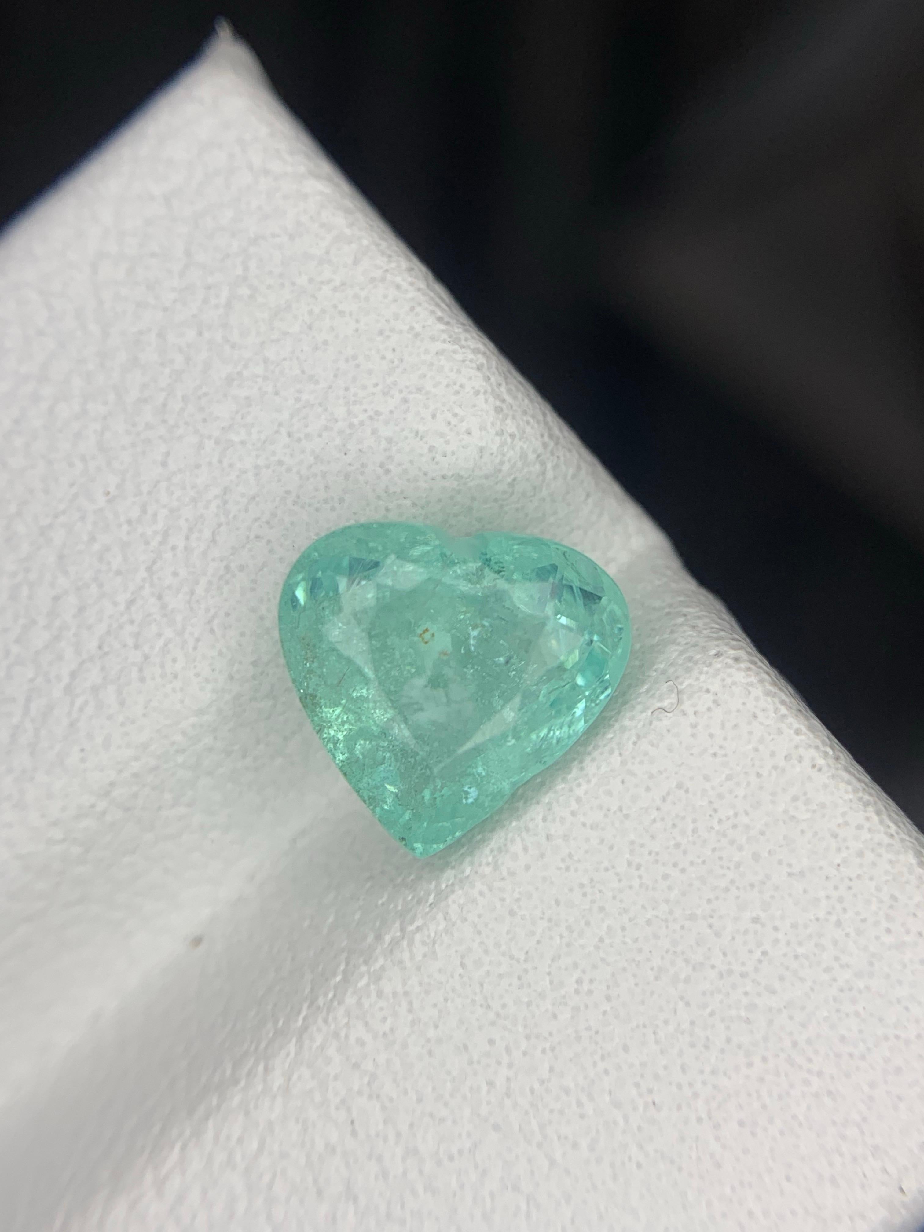 Gema natural suelta de turmalina paraiba en forma de corazón de 2.16 quilates certificada por AIG en venta 4
