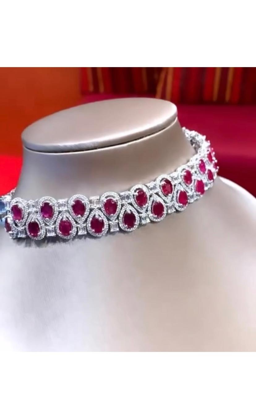 A collection piece. Luxurious Burma Rubies and Diamonds bracelet/choker.
This stunning piece features a striking Burma Rubies gemstone in spectacular brilliance. Surrounding the rubies are dazzling diamonds, that enhance the overall beauty and