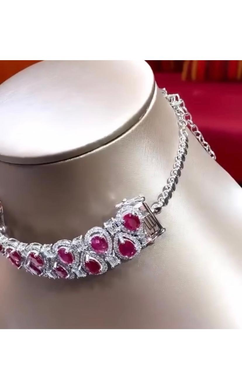 AIG Certified 23.00 Carat Burma Rubies 9.70 Ct Diamonds 18K Gold Bracelet/Choker For Sale 1
