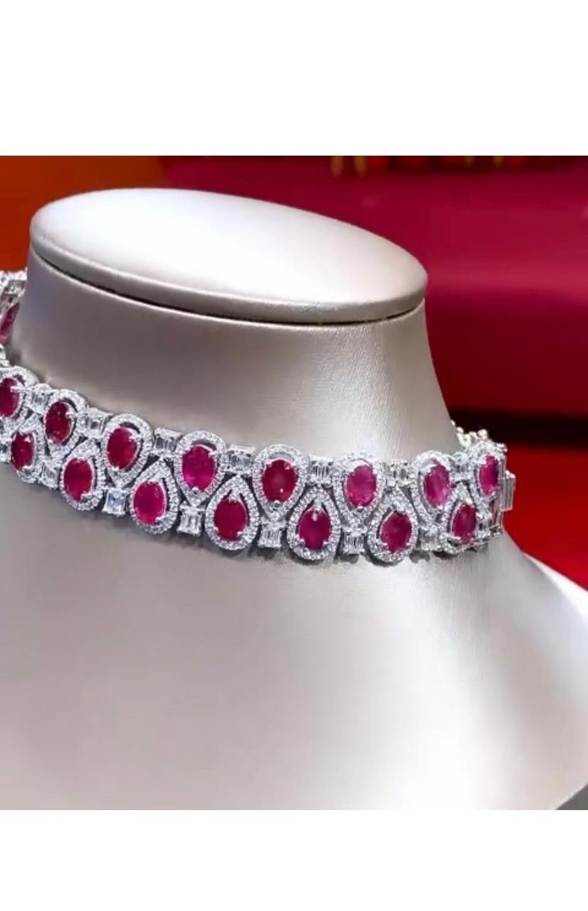 AIG Certified 23.00 Carat Burma Rubies 9.70 Ct Diamonds 18K Gold Bracelet/Choker For Sale 2